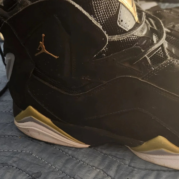 Size 12 jordan flights retro like new - Picture 4 of 8